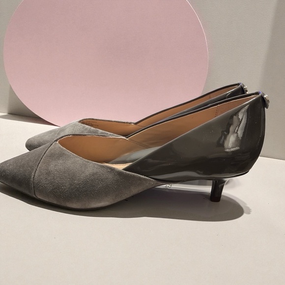 Taryn Rose Shoes - NIB Taryn Rose Suede & Leather Kitten Heel Pumps - Nadine - Cinder SIZE 7.5 WIDE